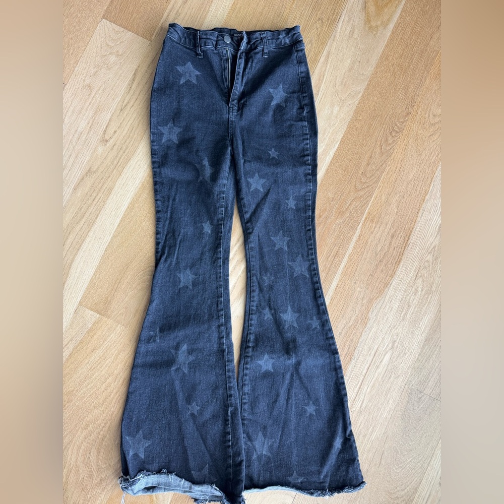 Nasty Gal charcoal black Denim flare Jeans with stars detail 💫 size 4